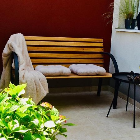 Studio Apartment Stazion With Free Parking Pazin Exterior foto